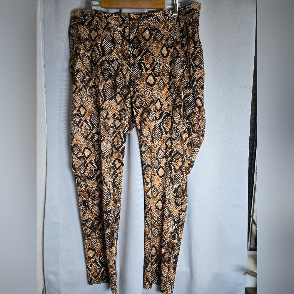 Ashley Stewart Brown Snake Print Leggings